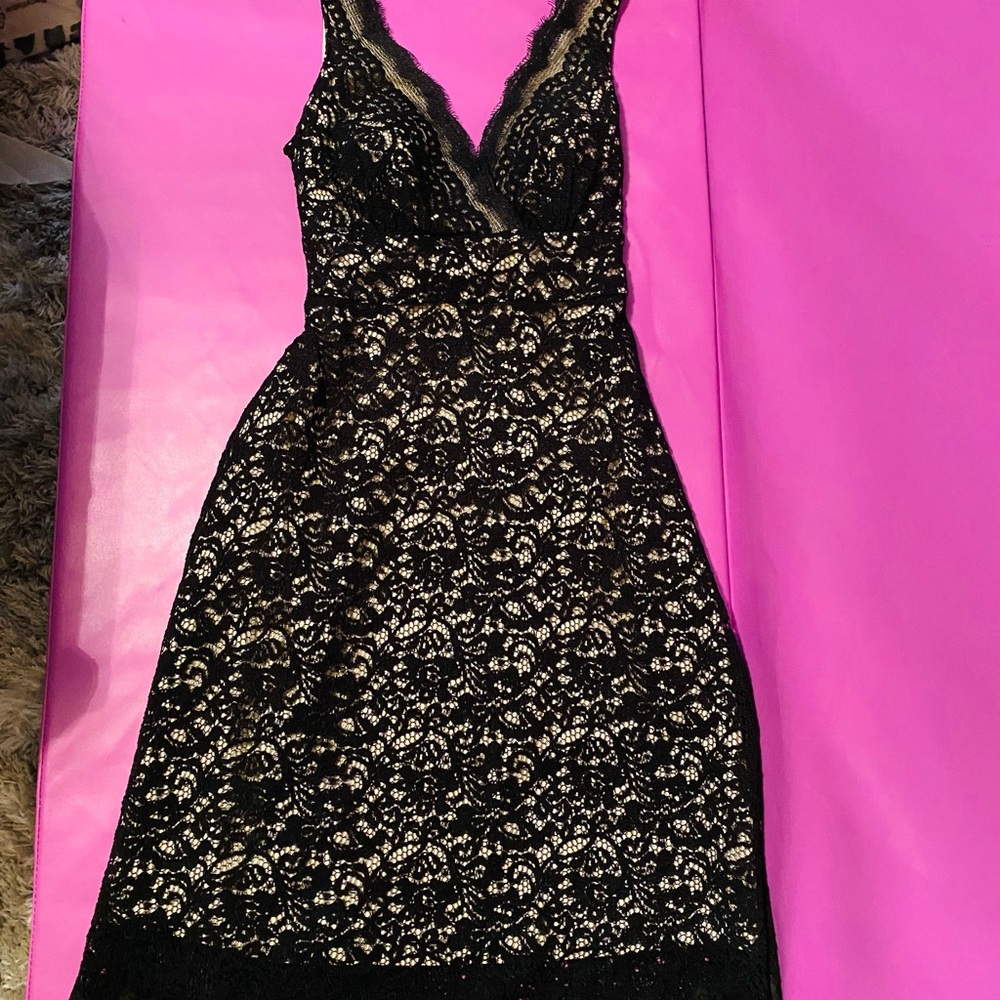 Stunning Black Lace Dress | White House Black Market - Picture 4 of 14